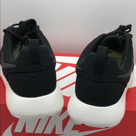 Nike Roshe One Men’s Women’s - Picture 6 of 8